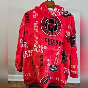Ultra Game NBA Chicago Bulls Graphic Fleece Hoodie Pullover Sweater Ome Size